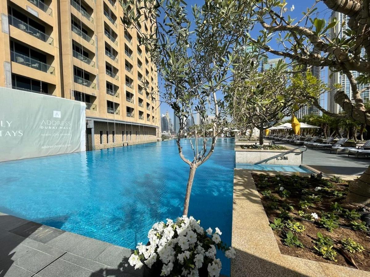 Former Address Mall Burj Khalifa View Apartment Dubai